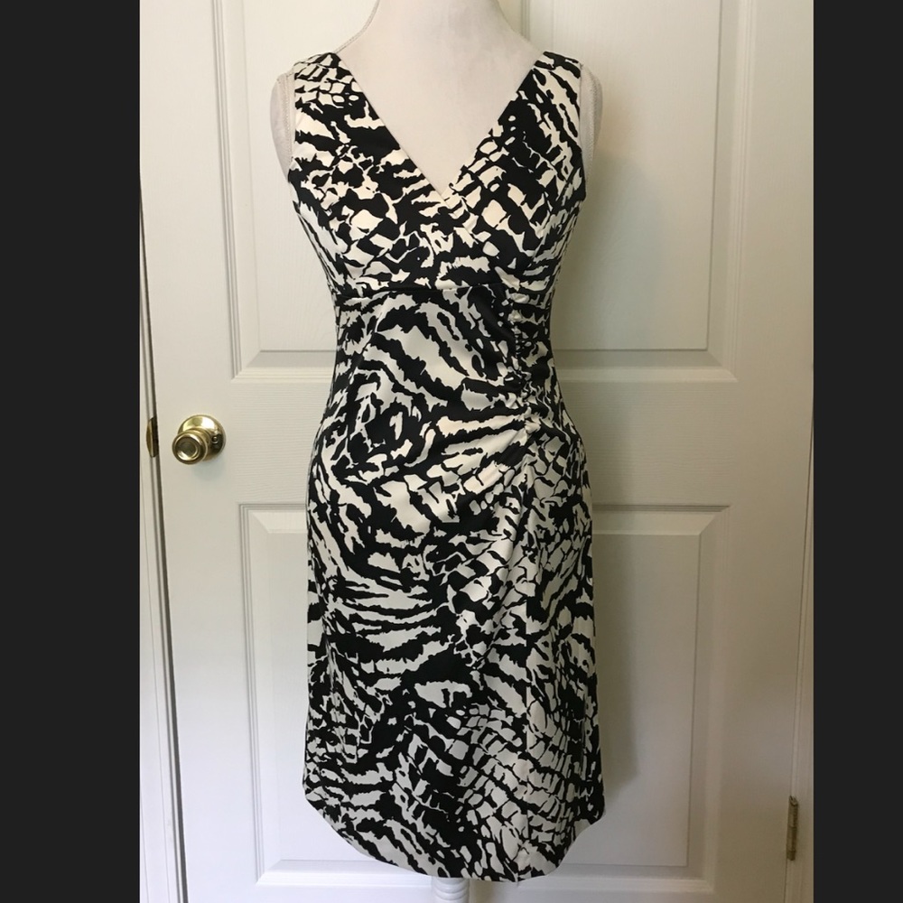 😍Beautiful Donna Ricco Black/Ivory Dress